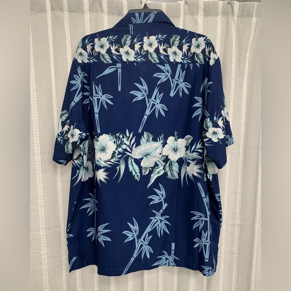 Lavish Hawaiian Short Sleeve Camp Shirt Size XL‎ - Picture 2 of 6